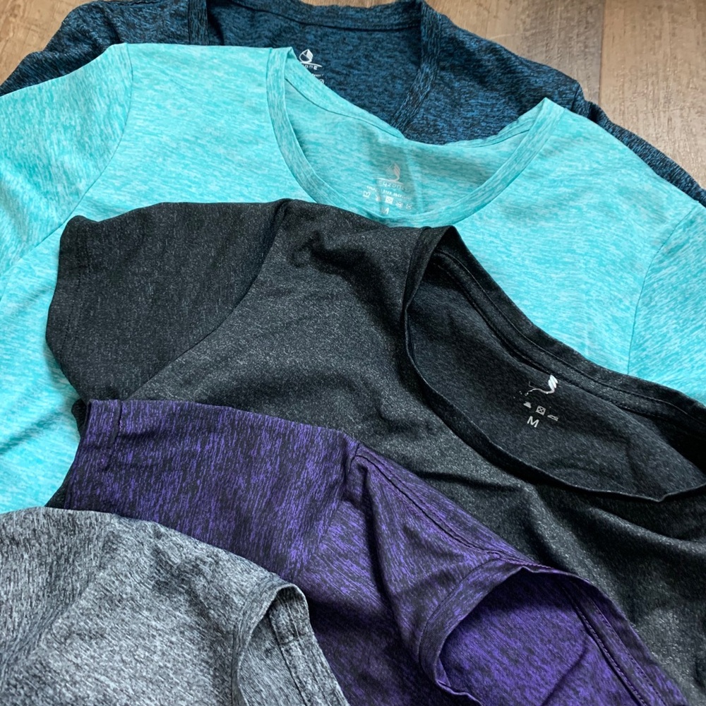 ICyzone athletic shirt bundle